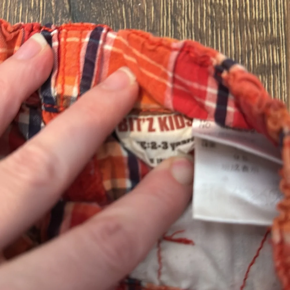 Bit’z‎ kid boutique Japanese brand cotton plaid shorts 2T
